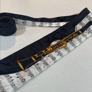 Steven Harris Silk Black and White Musical Note Tie Hand Made! Gold Clarinet Tie